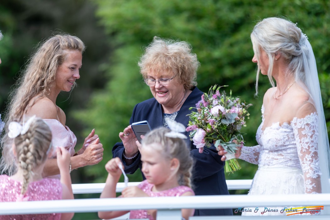 reception maria denes
